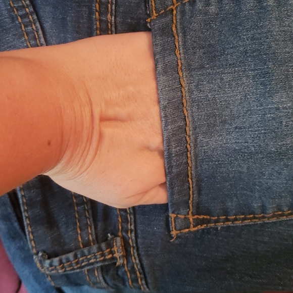 Slim Boot Jeans - Picture 4 of 11